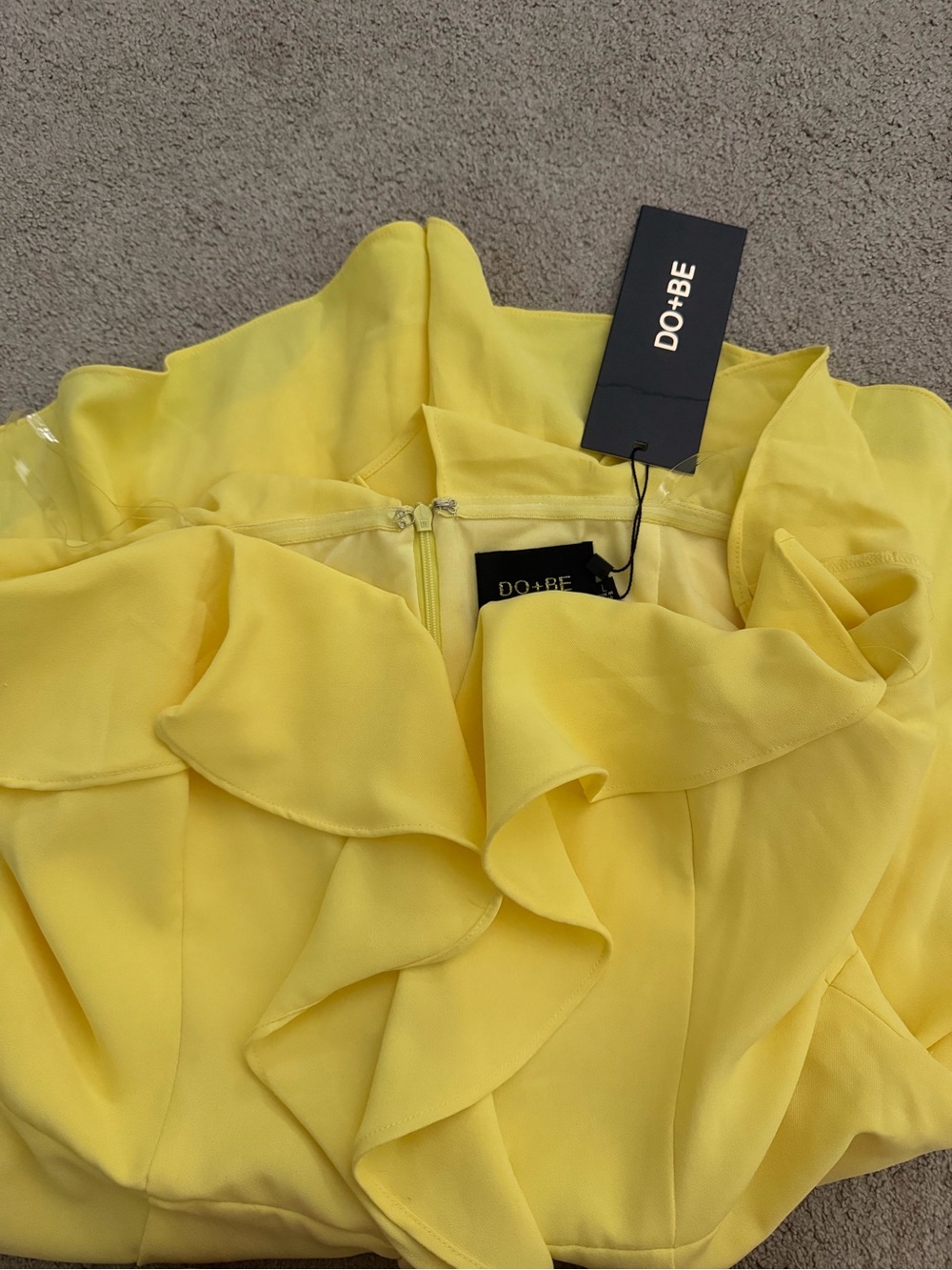 DO+BE Yellow Ruffle Off-Shoulder mini romper - Picture 2 of 2